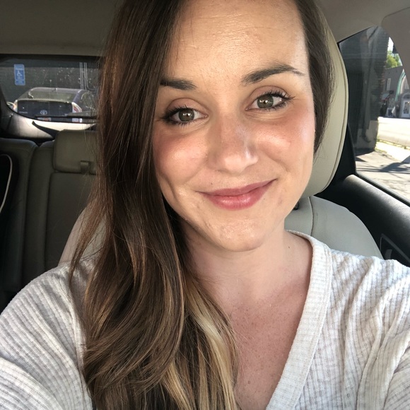 Meet your Posher, Chelsea - Picture 1 of 3